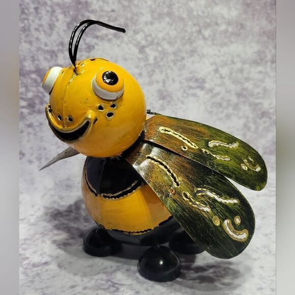 Bumble Bee Metal Tea Lite Holder - Picture 3 of 12